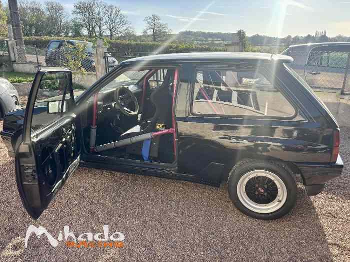 Opel corsa A – photo 2 sur 6