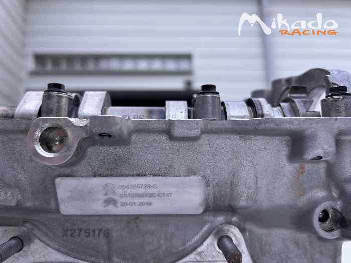 Culasse complète ds3 R3 – photo 2 sur 3