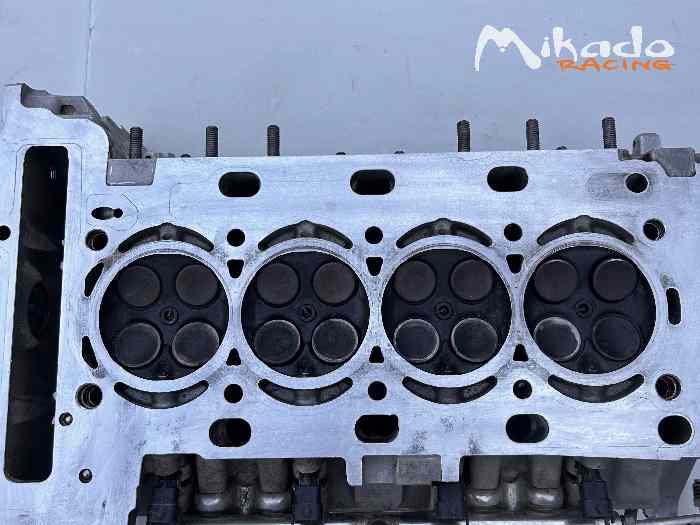 Culasse complète ds3 R3 – photo 3 sur 3