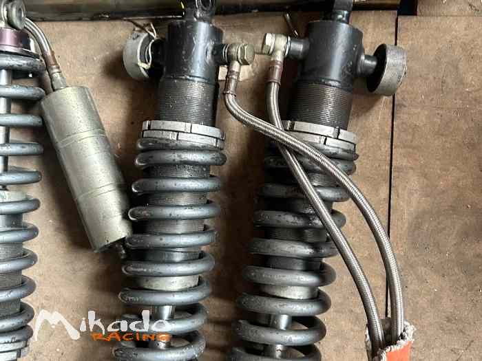 Ford RS 200 amortisseurs – photo 2 sur 5