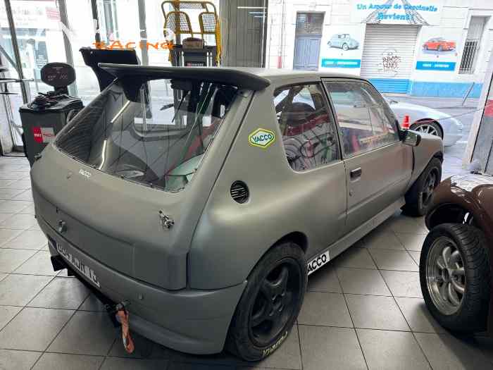 À saisir 205 2l turbo essence – photo 3 sur 3