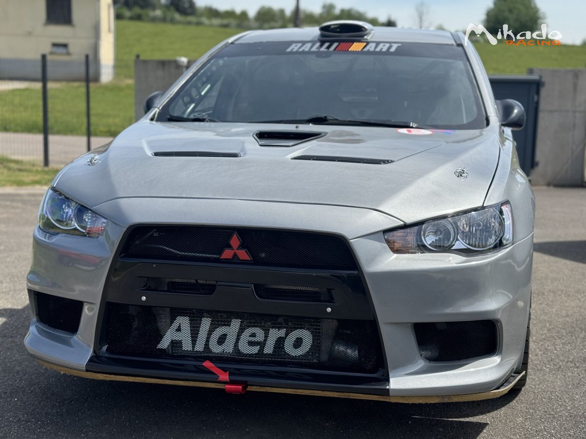 Mitsubishi evo 10 r4 – photo 1 sur 4