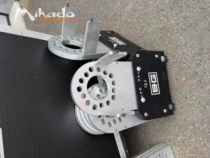 Hub stand pro BG RACING – photo 3 sur 6