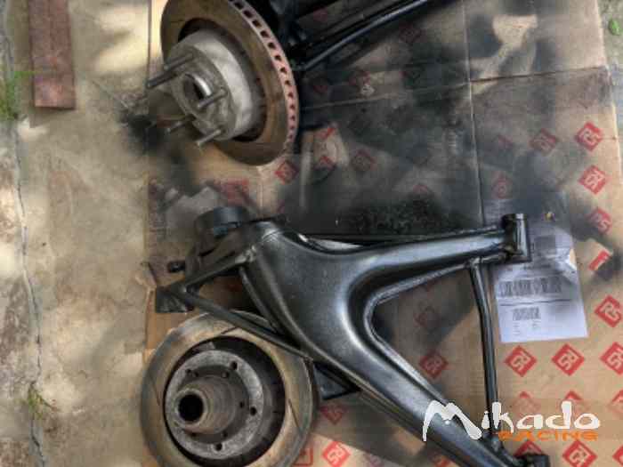 Bras arrières bmw m3 e30 gra – photo 4 sur 4