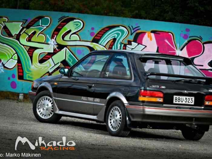 Mazda 323 4wd Turbo 1986 – photo 2 sur 6