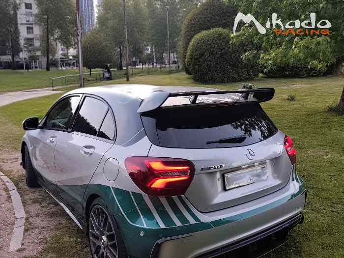 ECHAGUE CNTRE CLIO R3 MAXI OU VEND MERCEDES A45 AMG EDITION LIMITED PETRONAS – photo 2 sur 2