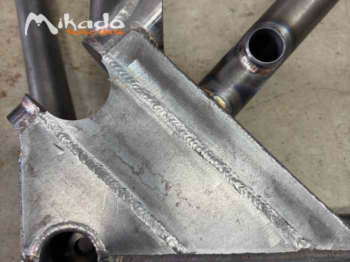 206 S1600 essieu avant – photo 3 sur 5