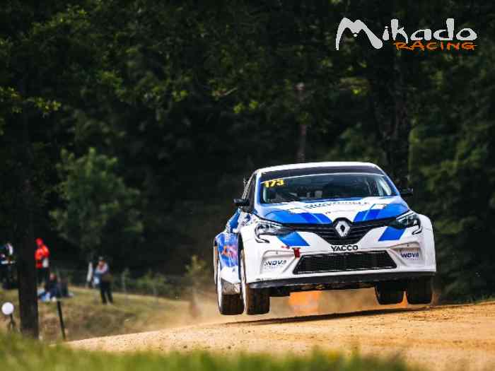 Rallycross Clio V Super 1600 – photo 2 sur 6