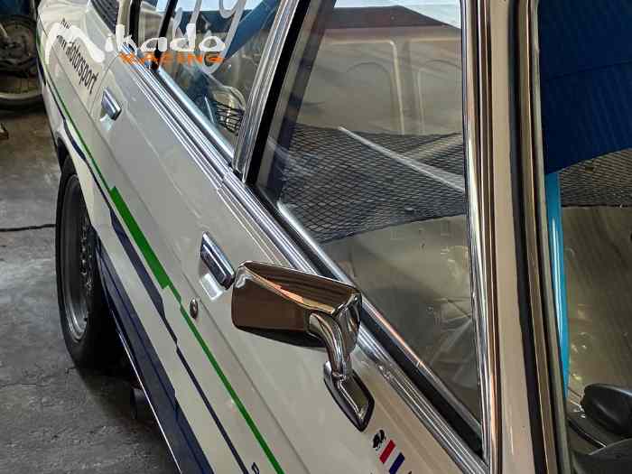 BMW E12 530i Piste Vente/Echange – photo 2 sur 6