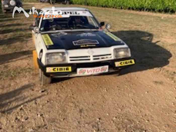 Opel Manta terre – photo 2 sur 5