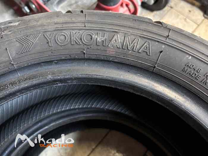 4 Pneus Yokohama – photo 2 sur 3