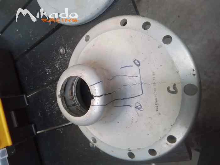 Coupelles supérieures de suspension FORD ESCORT COSWORTH GR A – photo 3 sur 4