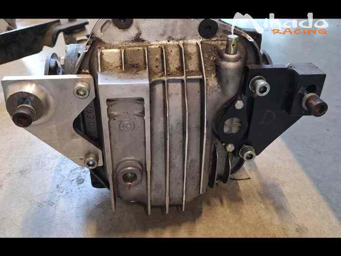Boite de vitesse et Pont AR M3 E30 Gr A – photo 4 sur 5