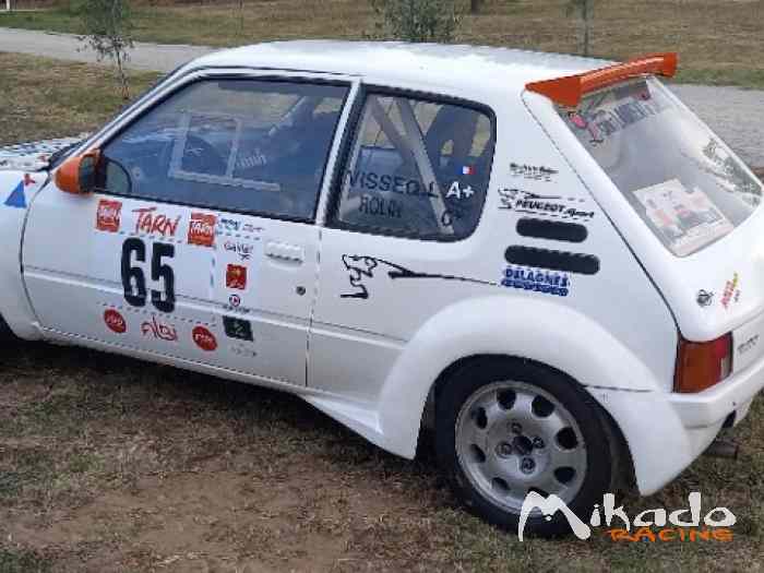 205 F2000 13 – photo 2 sur 5