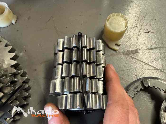 Pieces boite citroen C2R2 sadev – photo 4 sur 6