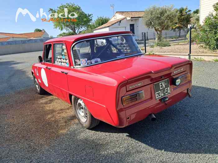 Alfa Roméo Giulia 1300 Super – photo 2 sur 3
