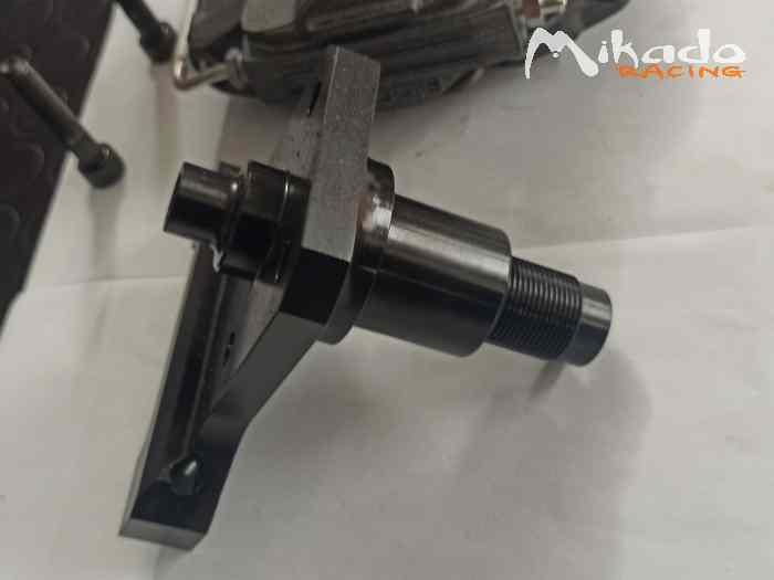 Moyeux ar. Gros roulement clio gr.A – photo 2 sur 6