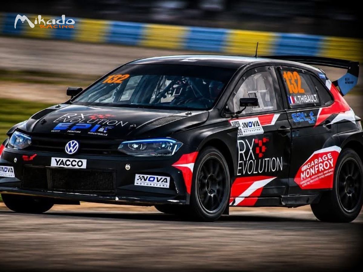 Polo super 1600 – photo 1 sur 2