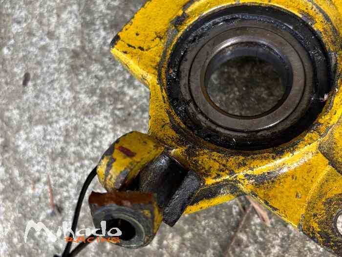 Amortisseurs bos saxo ou 106 – photo 3 sur 4