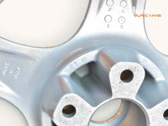 Juego de llantas Porsche Cup 1 – photo 6 sur 6