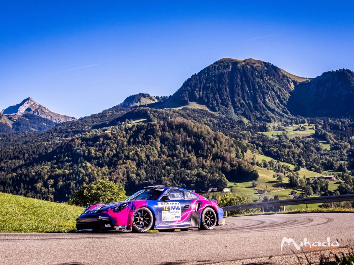 Porsche 992 Rally GT