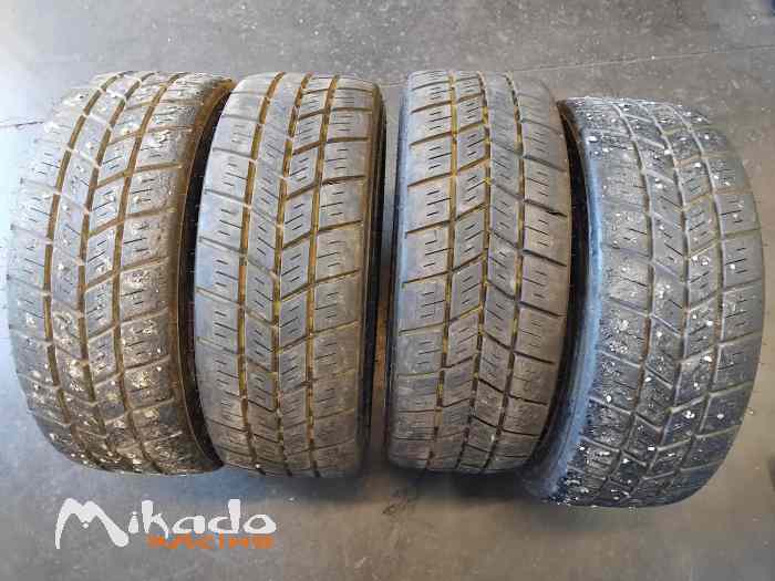 PNEUS Hankook Maxi Pluie W52 – photo 1 sur 3