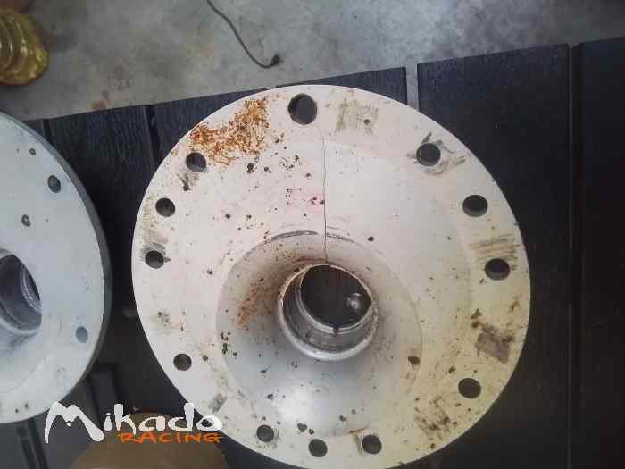 Coupelles supérieures de suspension FORD ESCORT COSWORTH GR A – photo 4 sur 4