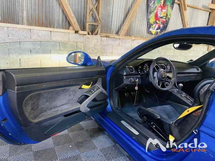 CAYMAN 981 CS GT4 01/2016 - 39000kms – photo 2 sur 10