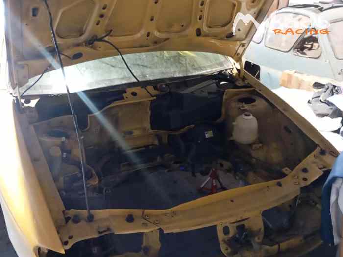 CARROSSERIE MEGANE F7R – photo 5 sur 6