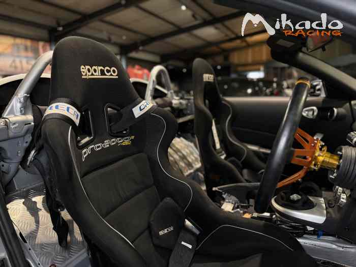 Nissan 350Z Roadster 3.5 V6 300 CH BVM6 Drift Sièges Sparco Harnais 2007 RHD Trackday 350 z Piste – photo 5 sur 6