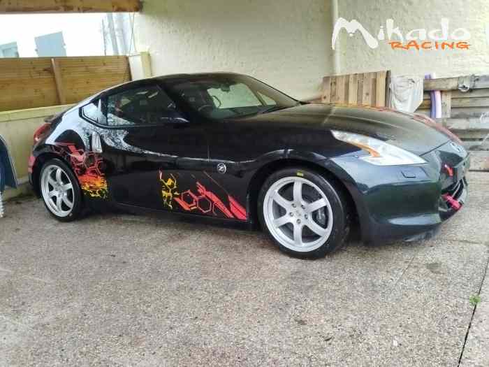 Nissan 370 z gt série – photo 2 sur 6