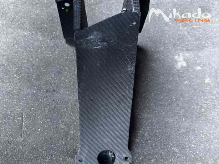 Boitier phare carbone gauche Porsche 991 GT3 R – photo 3 sur 5