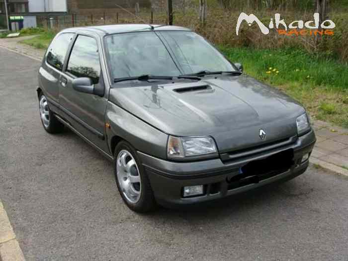 Jante Renault 6,5x15 Speedline Corse SL675 Ragno SILVER – photo 5 sur 6