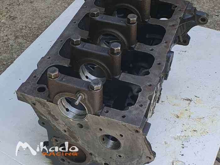 Bloc moteur FORD KENT 1600 CROSSLOW – photo 2 sur 3