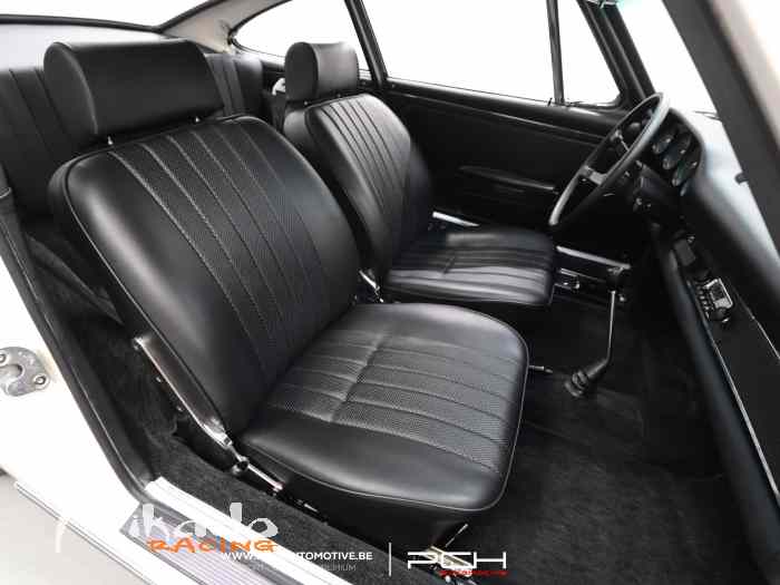PORSCHE 911 T SWB 1967 - Fully Restored By Kremer ! - – photo 4 sur 6