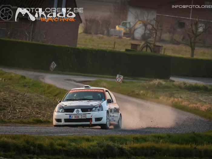 Renault clio 2 rs gr N – photo 4 sur 6