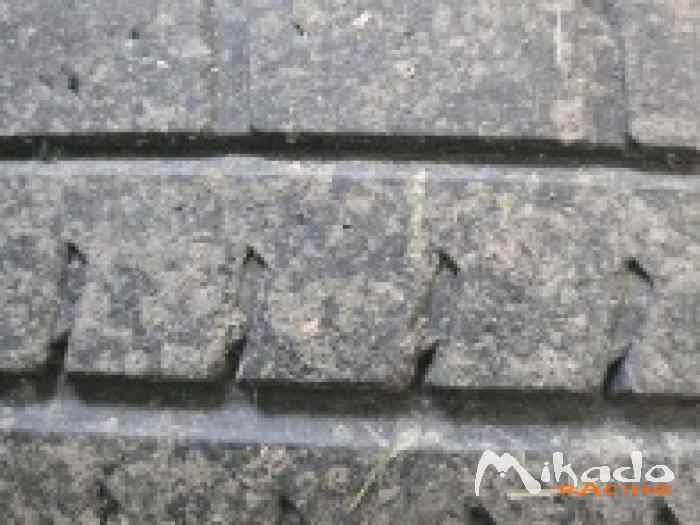 pneu hankook 235 40 18 – photo 2 sur 4