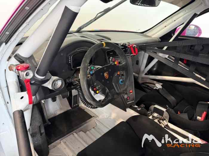 PORSCHE 911 991.2 GT3 CUP – photo 4 sur 6