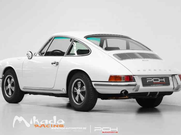 PORSCHE 911 T SWB 1967 - Fully Restored By Kremer ! - – photo 2 sur 6