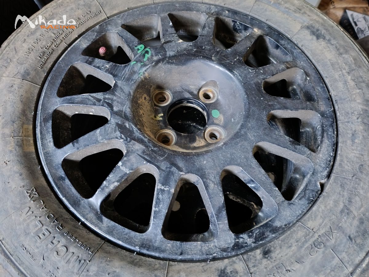 4 Jantes terre clio rc5