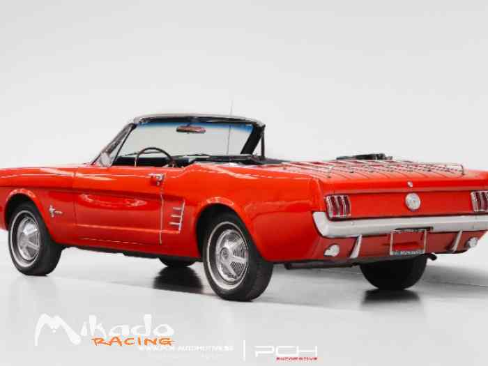 FORD Mustang Cabriolet 200ci 3.3 6 Cylindres Automatique - 1966 – photo 2 sur 6