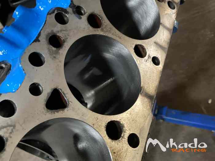FORD Kent crossflow 1700 neuf – photo 2 sur 5