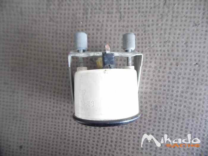 VOLTMETRE 94464111900 PORSCHE 944 & 924 – photo 2 sur 6