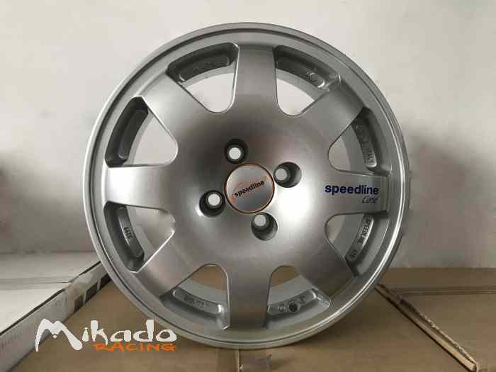 Jante Renault 6,5x15 Speedline Corse SL675 Ragno SILVER – photo 1 sur 6