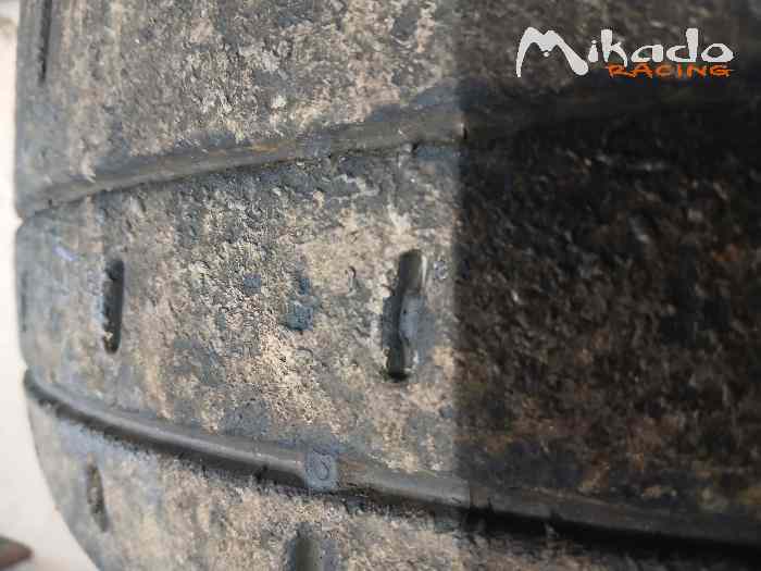 Pneus Pirelli 205 45 17 RA5 – photo 3 sur 3