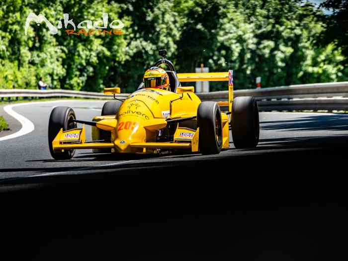 FOR RENT- Reynard Lotus historic monopost – photo 5 sur 5