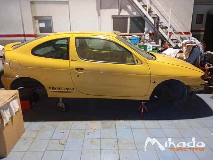 CARROSSERIE MEGANE F7R – photo 1 sur 6