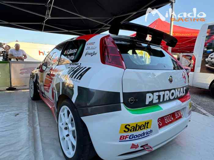 FIAT PUNTO S.2000 – photo 5 sur 6