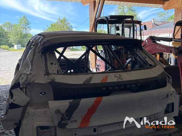 Vds caisse 208 rally4 accidentée avec ouvrant – photo 2 sur 2