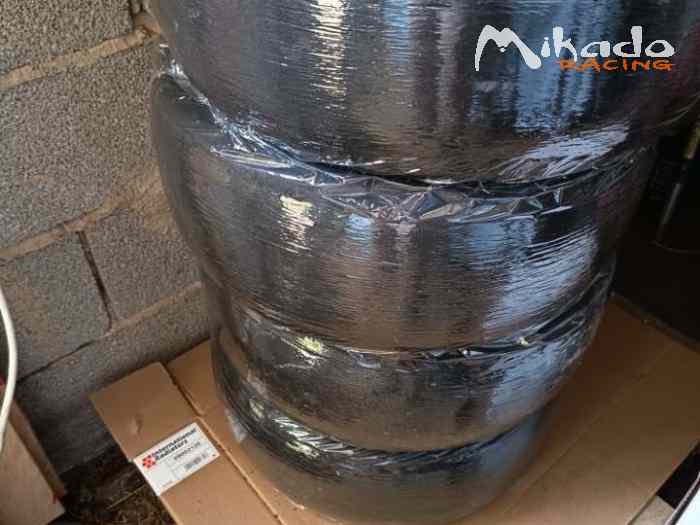 Jantes mad’in 13 pouces + pneus hoosier super tendre slic – photo 2 sur 3